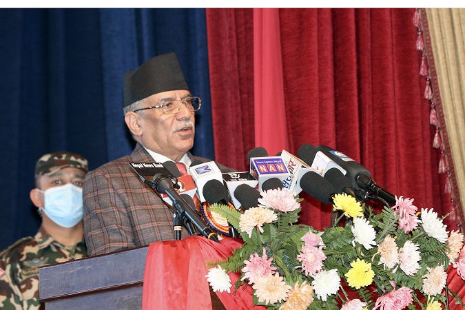 जिम्मा लिएको काम लथालिंग पार्दा निर्माण व्यवसायी आलोचित : प्रधानमन्त्री प्रचण्ड